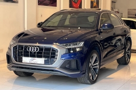 Audi - Q8 e-tron